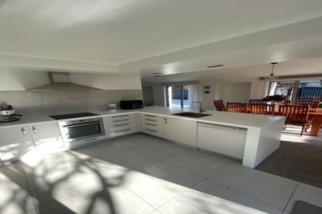 Photo of property in 1/195b Wairakei Road, Bryndwr, Christchurch, 8053