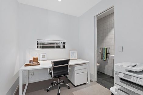 Photo of property in 48 Clissold Street, Merivale, Christchurch, 8014