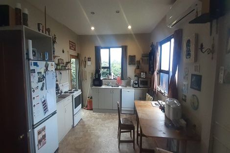 Photo of property in 20 Athol Place, Ravensbourne, Dunedin, 9022