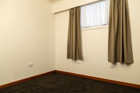 Photo of property in 16 Mayne Street, Waitara, 4320