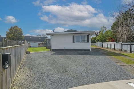 Photo of property in 5 Kirkcaldie Grove, Levin, 5510