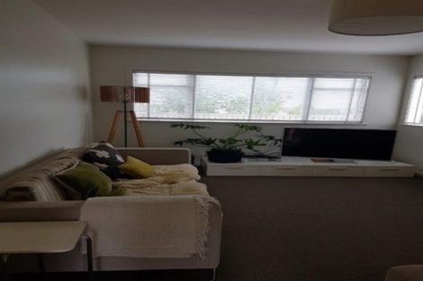 Photo of property in 34 Williamson Avenue, Belmont, Auckland, 0622