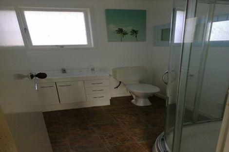 Photo of property in 21 Whitford Road, Howick, Auckland, 2014