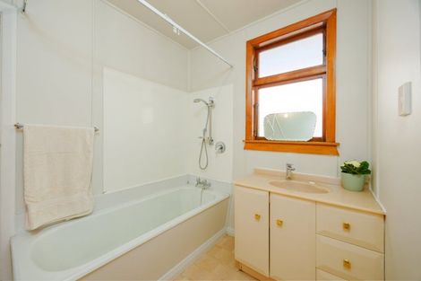 Photo of property in 17 Deal Street, Kaikoura, 7300