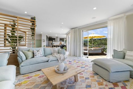 Photo of property in 64 Balboa Drive, Matakatia, Whangaparaoa, 0930