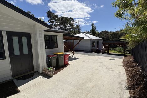 Photo of property in 61a Gledstane Road, Stanmore Bay, Whangaparaoa, 0932
