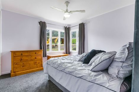 Photo of property in 525 Whitford Road, Whitford, Howick, 2571