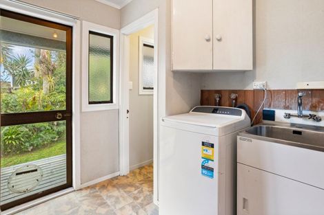 Photo of property in 8 Parkland Place, Whitianga, 3510