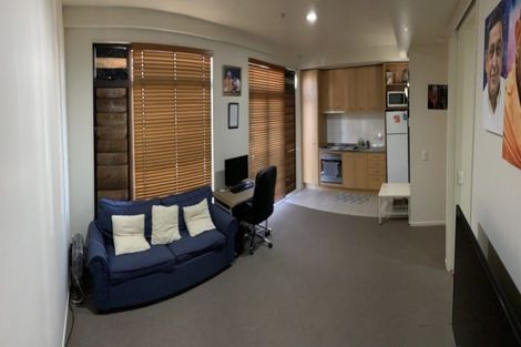 Photo of property in 1b/5 Charlotte Street, Eden Terrace, Auckland, 1021
