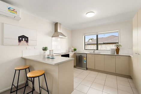 Photo of property in 26 Glencalder Place, Wattle Downs, Auckland, 2103