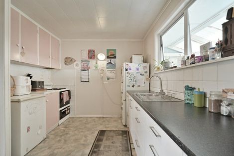 Photo of property in 1/704 Terrace Road, Parkvale, Hastings, 4122