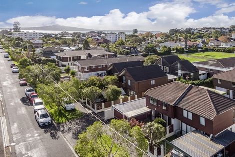 Photo of property in 38 Atkin Avenue, Mission Bay, Auckland, 1071