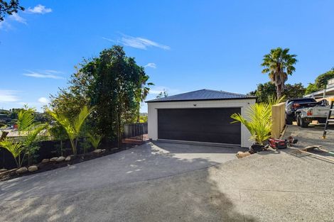 Photo of property in 8a Cedar Terrace, Stanmore Bay, Whangaparaoa, 0932