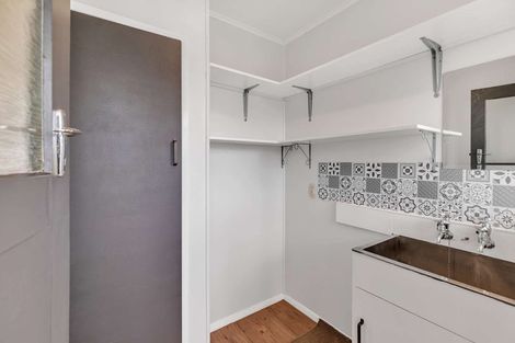 Photo of property in 2a Harris Street, Feilding, 4702