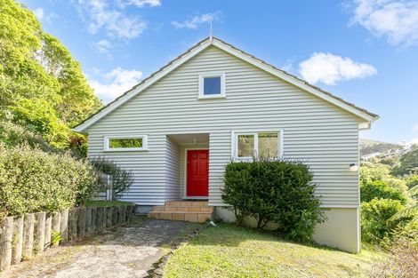 Photo of property in 55 Makara Road, Karori, Wellington, 6012