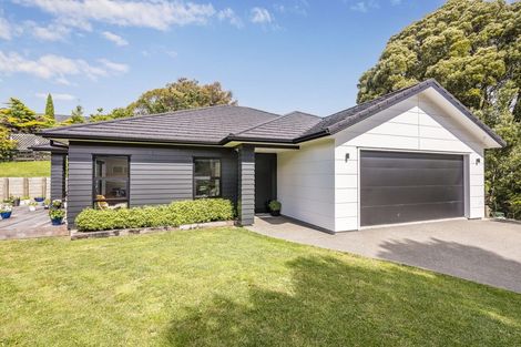 Photo of property in 3 Stoneleigh Grove, Paraparaumu, 5032
