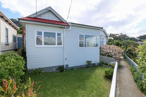 Photo of property in 38 Crawford Road, Kilbirnie, Wellington, 6022