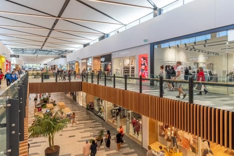 Photo of property in 61 Bathurst Crescent, Pyes Pa, Tauranga, 3112