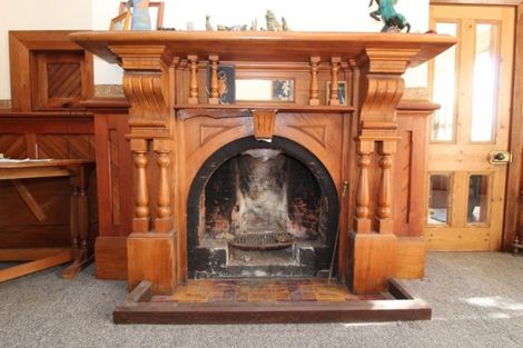 Photo of property in 66 Timaru Road, Waimate, 7924