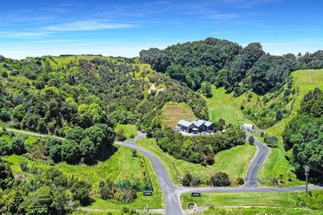 Photo of property in 8 Ohiwa Cove Rise, Waiotahe, Opotiki, 3198