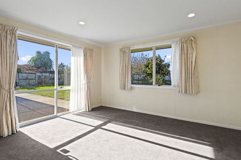 Photo of property in 28 Oaklands Drive, Cambridge, 3434