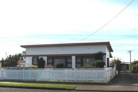 Photo of property in 17a Spencer Street, Bluff, 9814