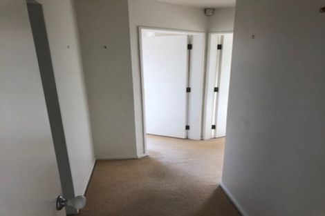 Photo of property in 2/101 Pohutukawa Street, Woburn, Lower Hutt, 5011