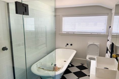 Photo of property in 23 Kotare Street, Fendalton, Christchurch, 8041