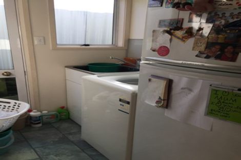 Photo of property in 2/71 Howe Street, Howick, Auckland, 2014