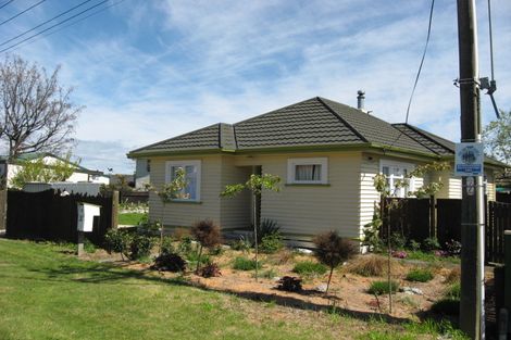 Photo of property in 2 Bolt Road, Tahunanui, Nelson, 7011