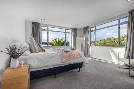 Photo of property in 35 Endeavour Drive, Whitby, Porirua, 5024