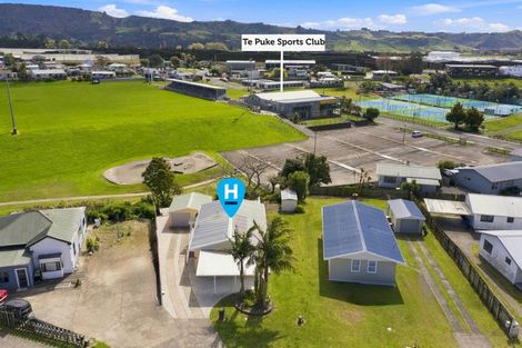 Photo of property in 11 Gray Avenue, Te Puke, 3119