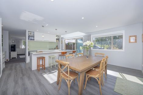 Photo of property in 11 Long Grass Place, Hawea Flat, Wanaka, 9382