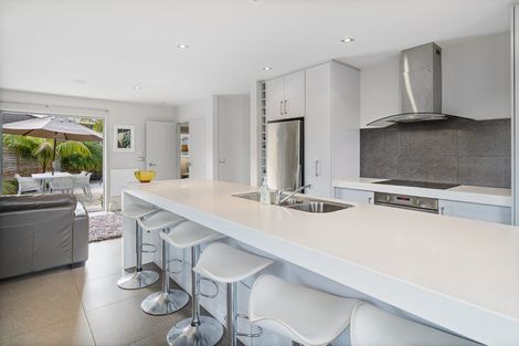 Photo of property in 30 Aquila Drive, Whitianga, 3510