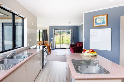 Photo of property in 12a Heatherlea Heights, Feilding, 4702