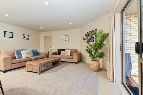 Photo of property in 107 Barrington Drive, Huntington, Hamilton, 3210