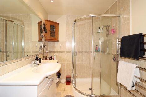 Photo of property in 8 Victoria Street, Carterton, 5713