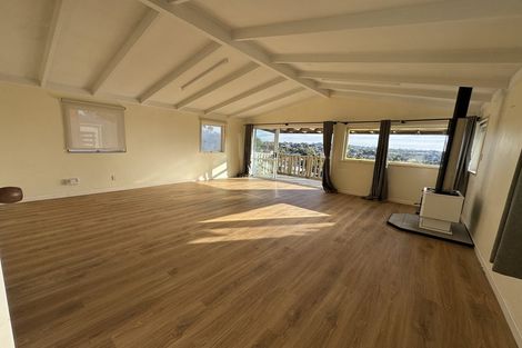 Photo of property in 575 East Coast Road, Browns Bay, Auckland, 0630