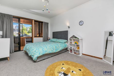 Photo of property in 14 Asbury Crescent, Campbells Bay, Auckland, 0630