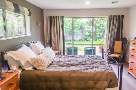 Photo of property in 12 Coolspring Way, Redwood, Christchurch, 8051