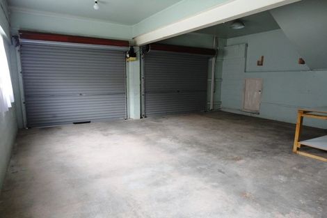 Photo of property in 34b Mark Edward Drive, Half Moon Bay, Auckland, 2012