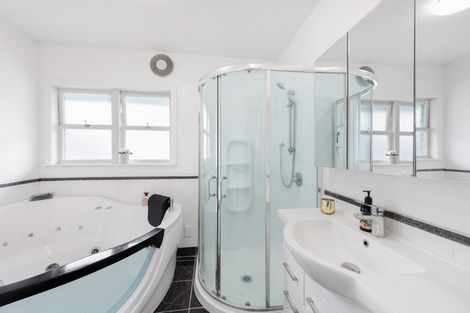 Photo of property in 6 Troy Place, Glendowie, Auckland, 1071