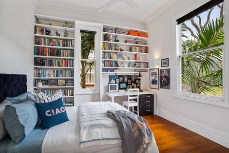 Photo of property in 39 Esplanade Road, Mount Eden, Auckland, 1024