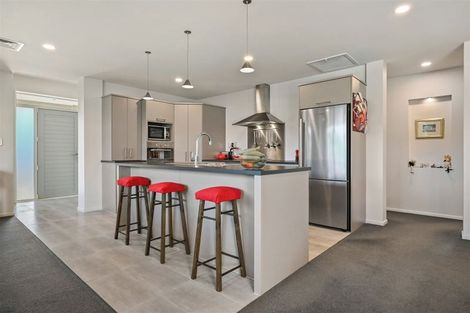 Photo of property in 15 Saint Thomas Place, Woolston, Christchurch, 8062