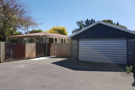 Photo of property in 32 Golf Links Road, Shirley, Christchurch, 8061