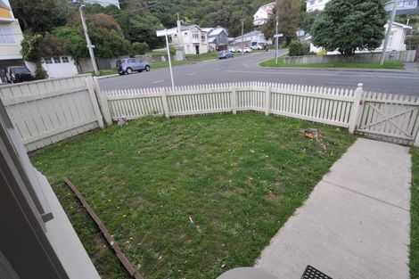 Photo of property in 2 Rotherham Terrace, Miramar, Wellington, 6022