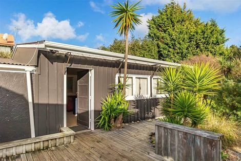 Photo of property in 619 Waitarere Beach Road, Waitarere Beach, Levin, 5510