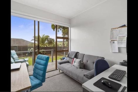 Photo of property in 25 Waikite Road, Welcome Bay, Tauranga, 3112