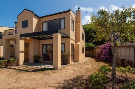 Photo of property in 37b Waverton Terrace, Churton Park, Wellington, 6037