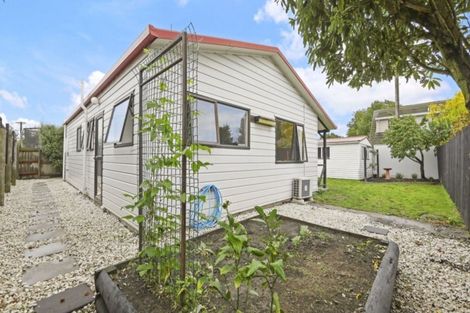 Photo of property in 1/8 Domain Terrace, Spreydon, Christchurch, 8024